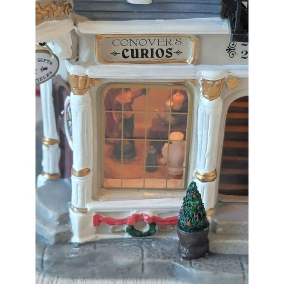 Lemax Row House Apartments/ Curio Shop 2004 village accessory xmas decor - Picture 2 of 11